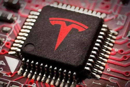 特斯拉招揽“造芯之王”，专攻自动驾驶芯片 性能飞跃背后的战略布局